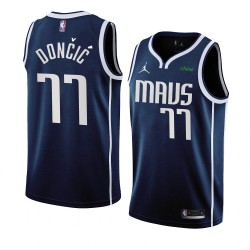 Dallas Mavericks Luka Doncic 77 Nike 2022 2023 Statement Edition Navy NBA Jersey Swingman