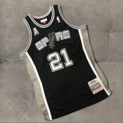 San Antonio Spurs DUNCAN 21 Retro 2001-02 Mitchellness Black NBA Jersey Swingman